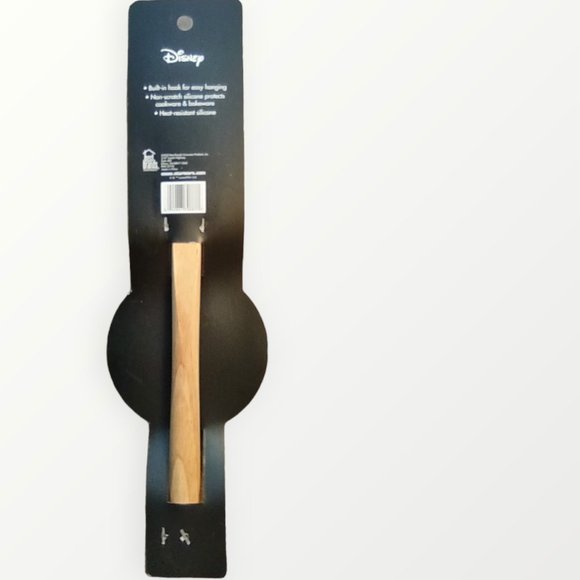 NWT - Star Wars Chewie Silicone Spatula & Cookie Cutter Set - DISNEY - Picture 2 of 2